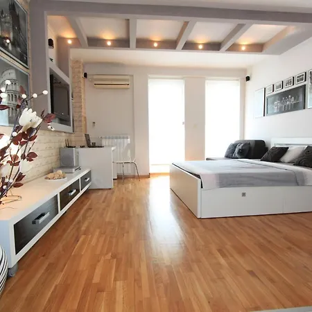 Base * Belgrade
