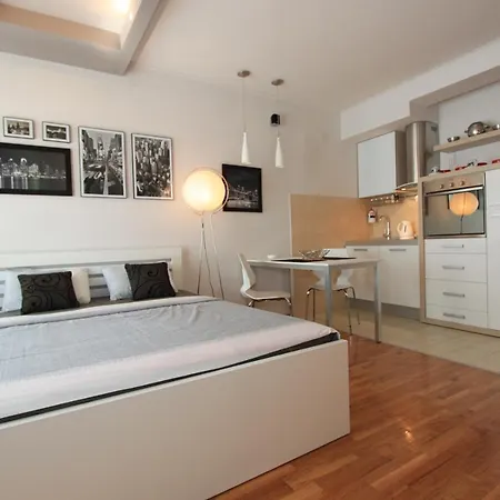 Apartament Base Belgrad