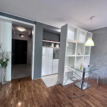 Base Apartament Belgrad